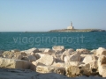 il faro sulla sua isola